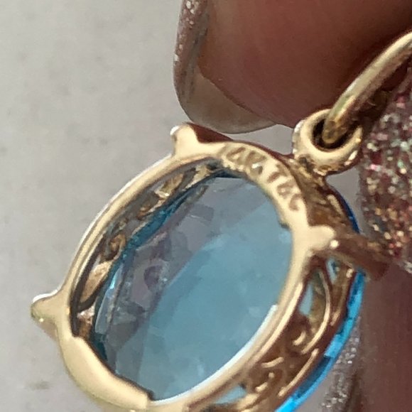 NEW - Macy's 14KT Solid Gold Genuine Oval Blue Topaz Pendant Glamcore Sparkly - Picture 11 of 17